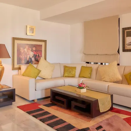 Benabola Puerto Banus By La Maison Апартаменты