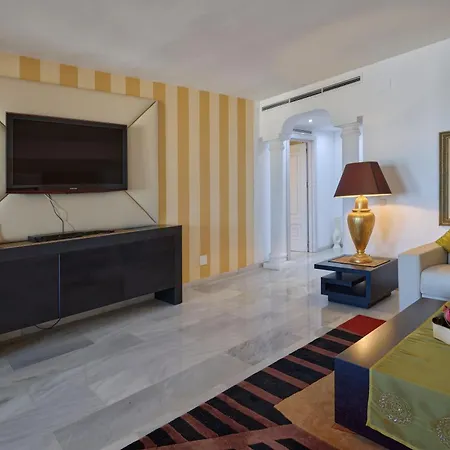 Benabola Puerto Banus By La Maison Apartamento